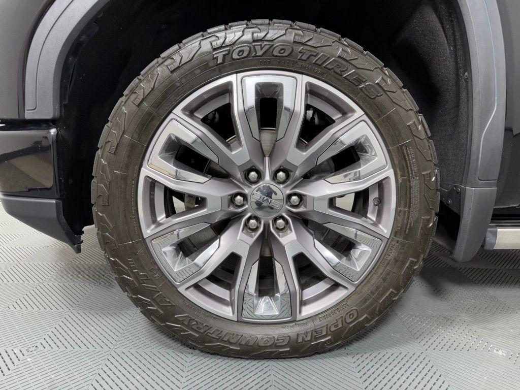 used 2023 GMC Sierra 1500 car, priced at $42,495