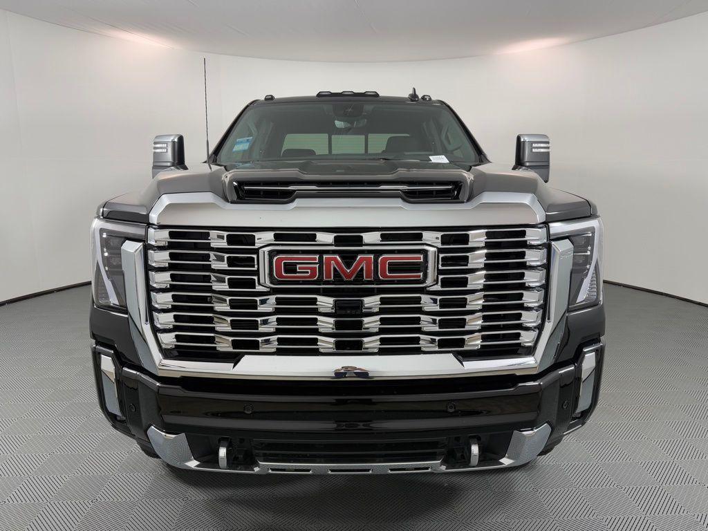 used 2025 GMC Sierra 2500 car, priced at $76,995