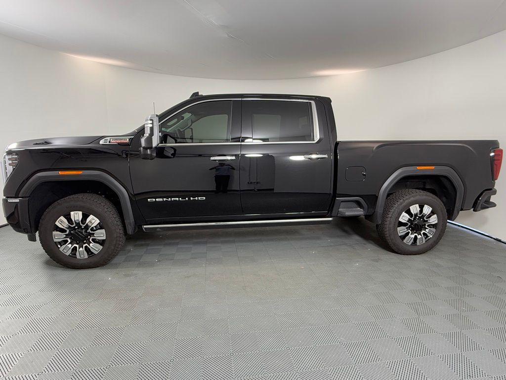 used 2025 GMC Sierra 2500 car, priced at $76,995