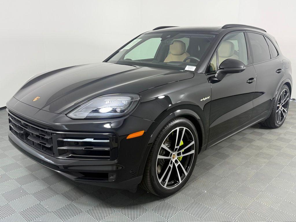 used 2025 Porsche Cayenne E-Hybrid car, priced at $108,495