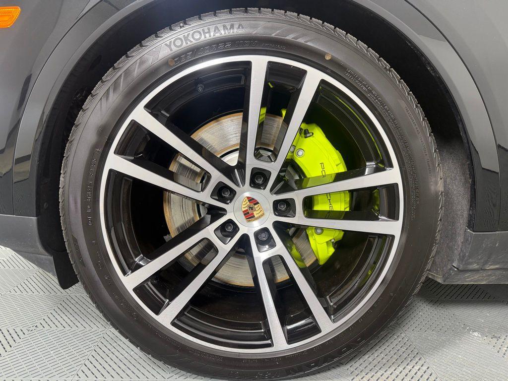 used 2025 Porsche Cayenne E-Hybrid car, priced at $108,495