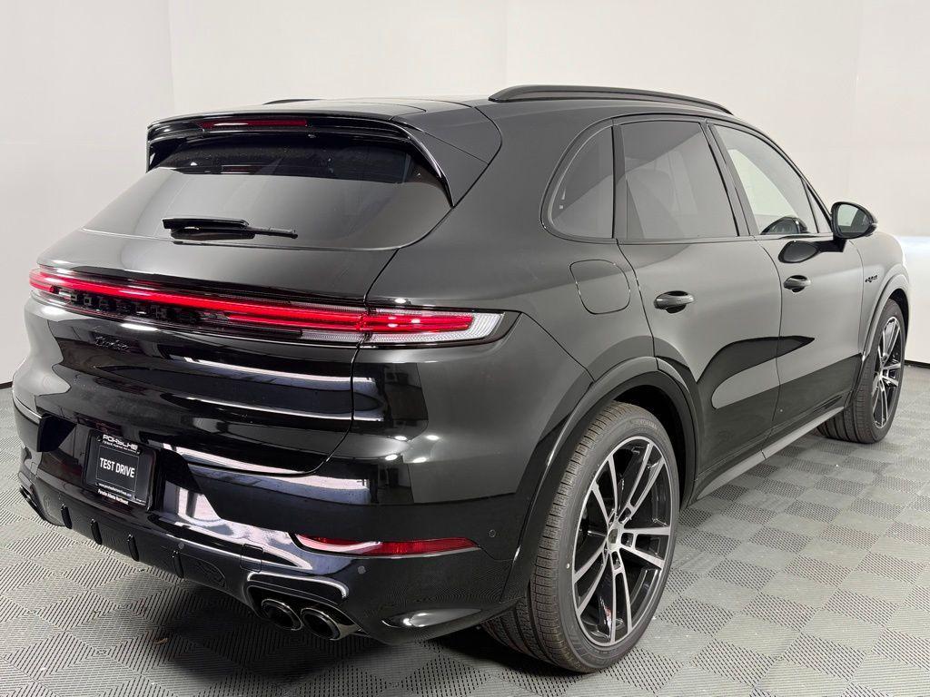 new 2026 Porsche Cayenne car