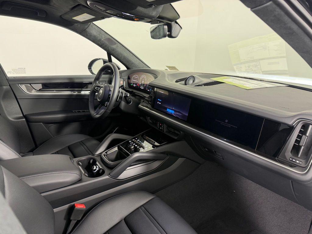 new 2026 Porsche Cayenne car