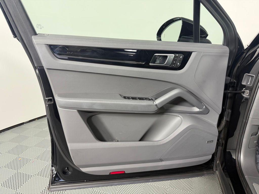 used 2023 Porsche Cayenne car, priced at $71,995