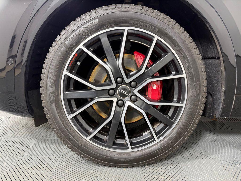 used 2021 Audi SQ5 car, priced at $32,495
