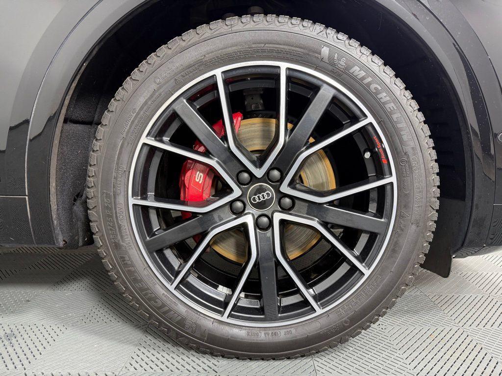 used 2021 Audi SQ5 car, priced at $32,495