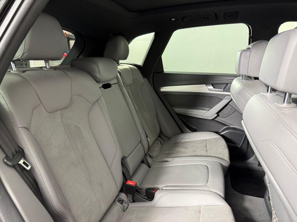 used 2021 Audi SQ5 car, priced at $32,495