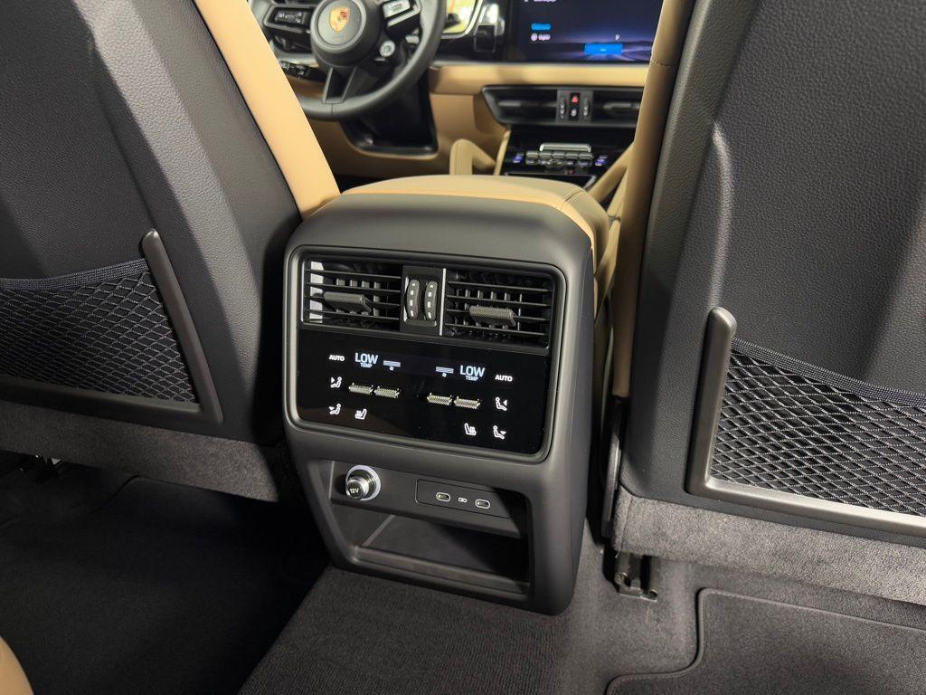 new 2026 Porsche Cayenne car