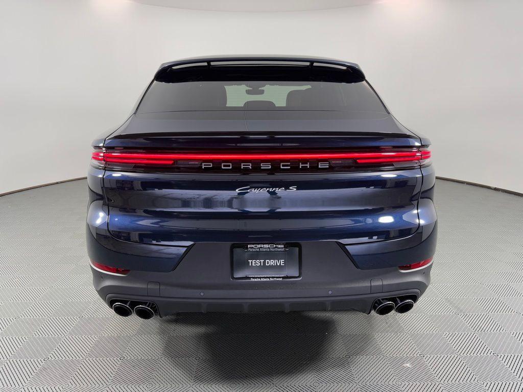 new 2026 Porsche Cayenne car