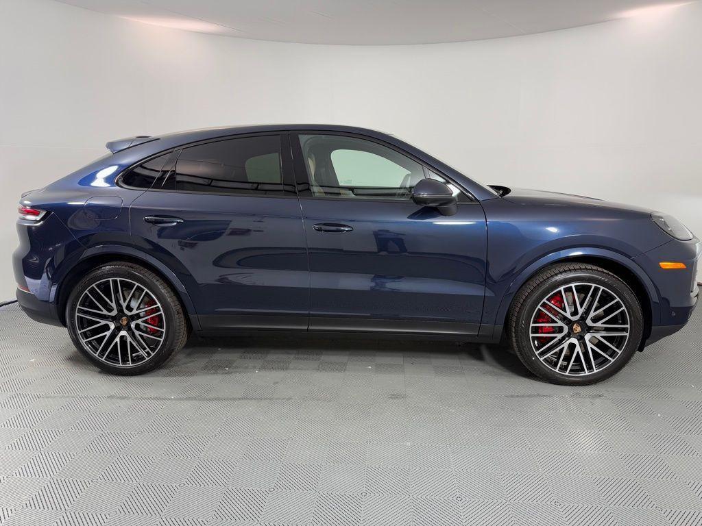 new 2026 Porsche Cayenne car