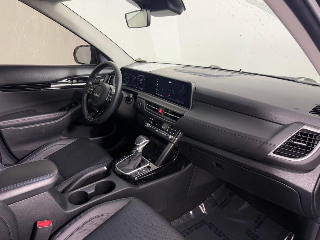 used 2024 Kia Seltos car, priced at $21,795