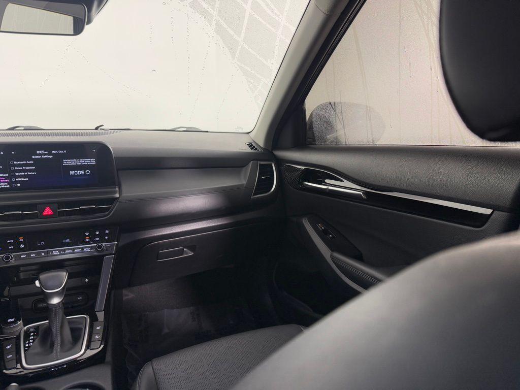 used 2024 Kia Seltos car, priced at $21,795