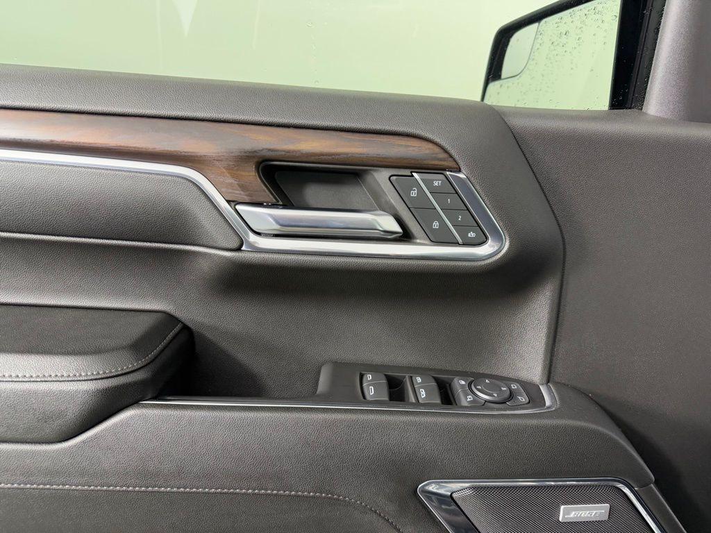 used 2024 GMC Sierra 1500 car, priced at $47,995