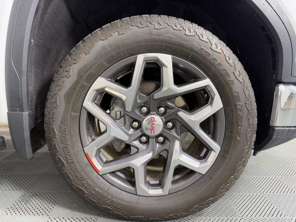 used 2024 GMC Sierra 1500 car, priced at $47,995