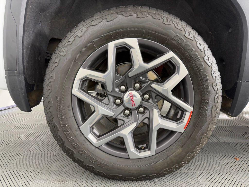 used 2024 GMC Sierra 1500 car, priced at $47,995