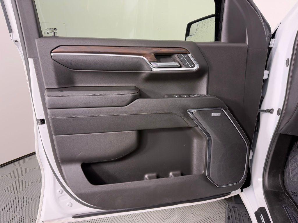used 2024 GMC Sierra 1500 car, priced at $47,995