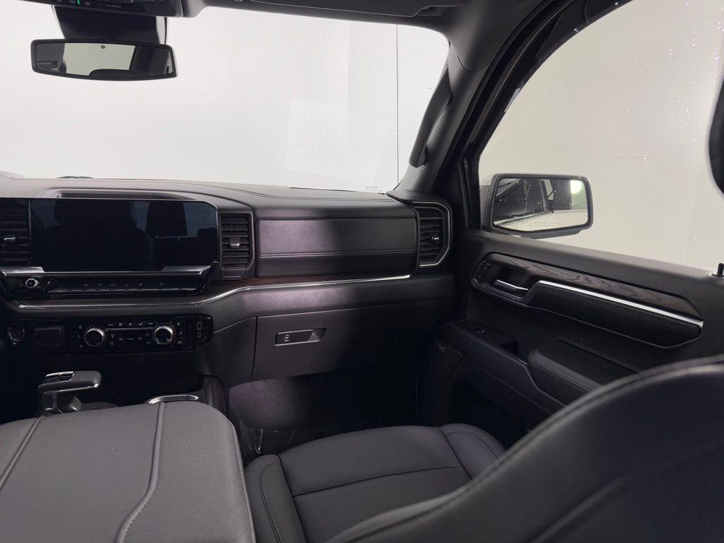 used 2024 GMC Sierra 1500 car, priced at $47,995