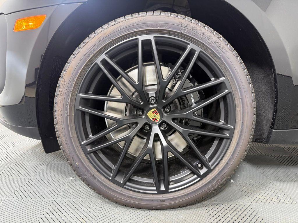 new 2025 Porsche Macan car, priced at $115,255