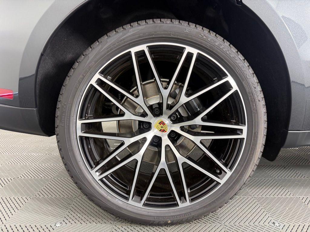 new 2025 Porsche Macan car, priced at $78,915