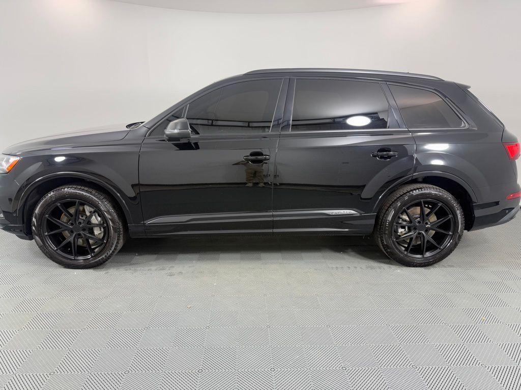 used 2021 Audi Q7 car, priced at $30,995