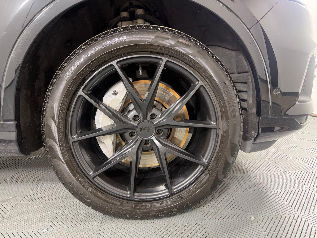 used 2021 Audi Q7 car, priced at $30,995