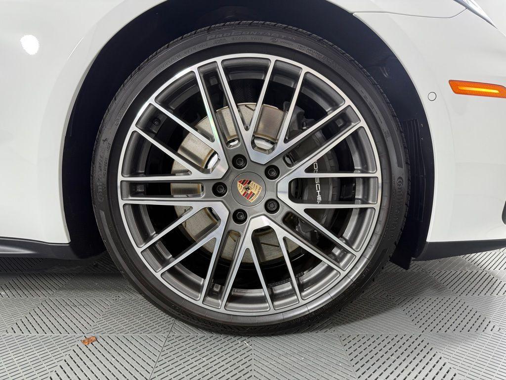 new 2026 Porsche Panamera car, priced at $144,920