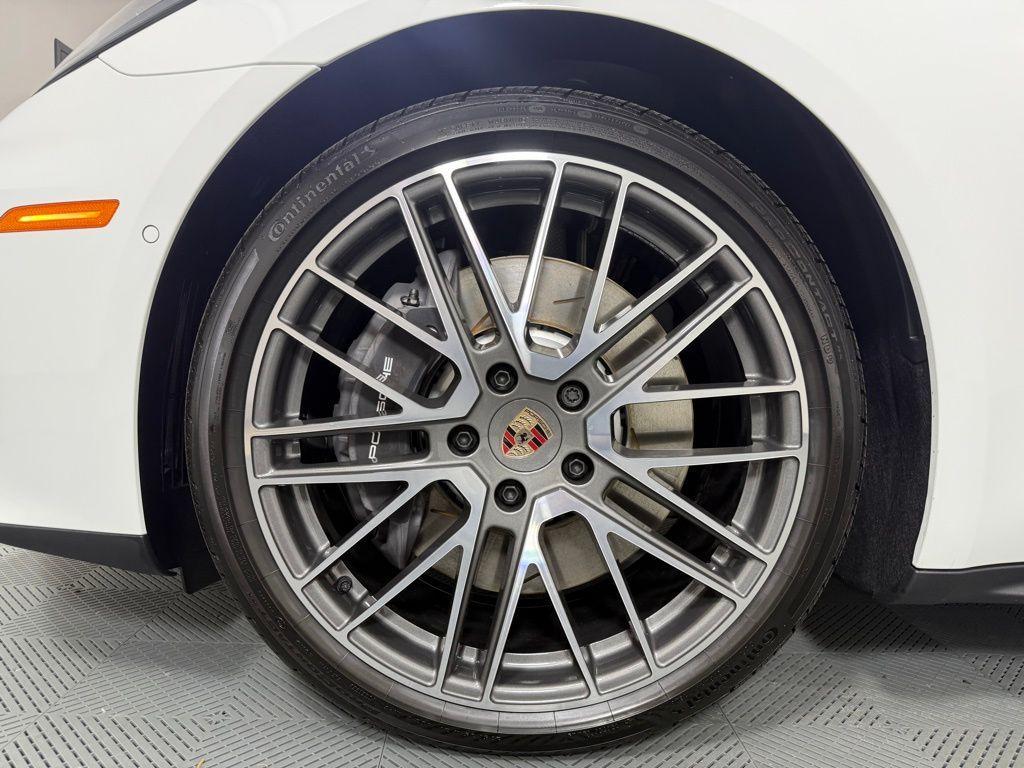 new 2026 Porsche Panamera car, priced at $144,920