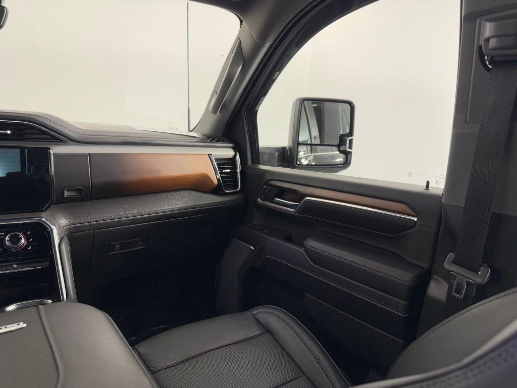 used 2024 GMC Sierra 2500 car, priced at $71,495