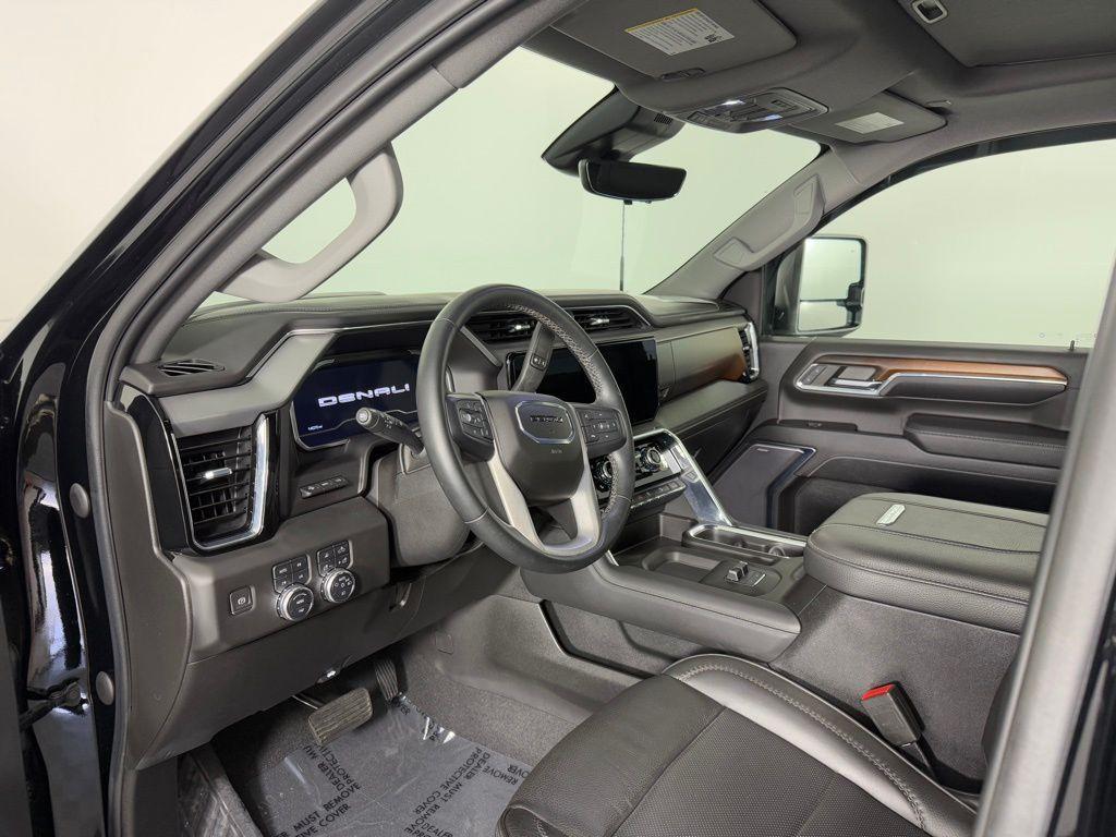 used 2024 GMC Sierra 2500 car, priced at $71,495