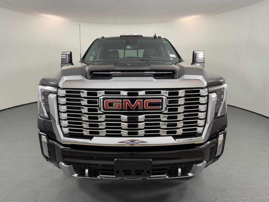 used 2024 GMC Sierra 2500 car, priced at $71,495