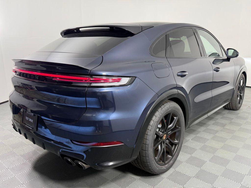 new 2025 Porsche Cayenne car, priced at $164,605