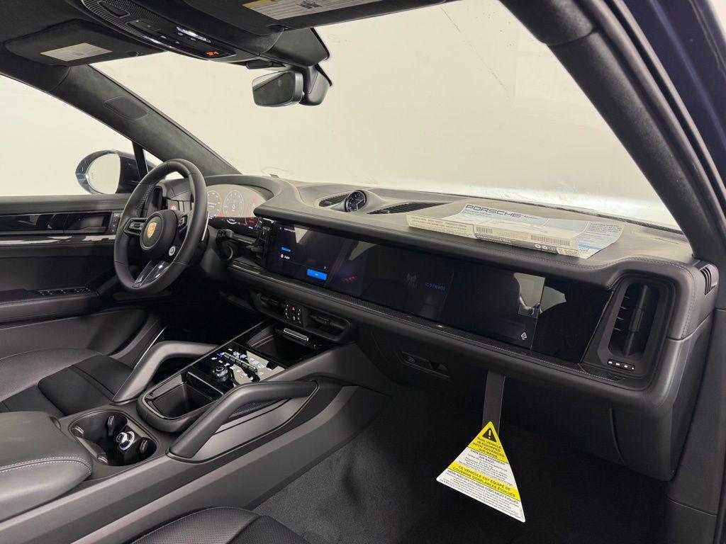 new 2025 Porsche Cayenne car, priced at $164,605