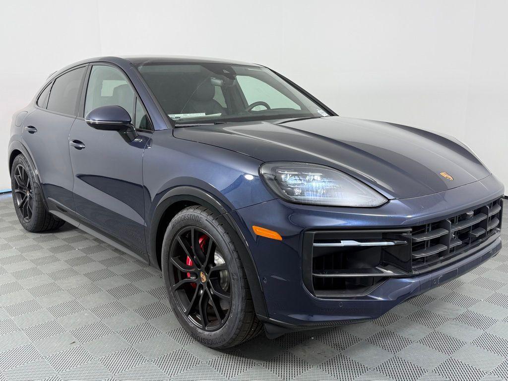 new 2025 Porsche Cayenne car, priced at $164,605
