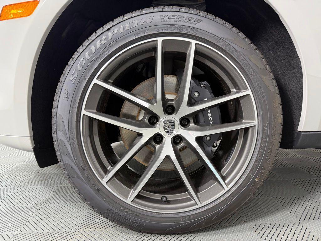 new 2025 Porsche Macan car, priced at $78,995