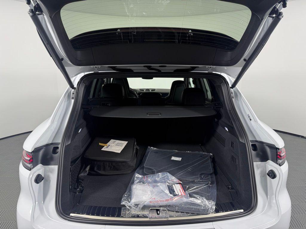 used 2025 Porsche Cayenne car, priced at $165,995