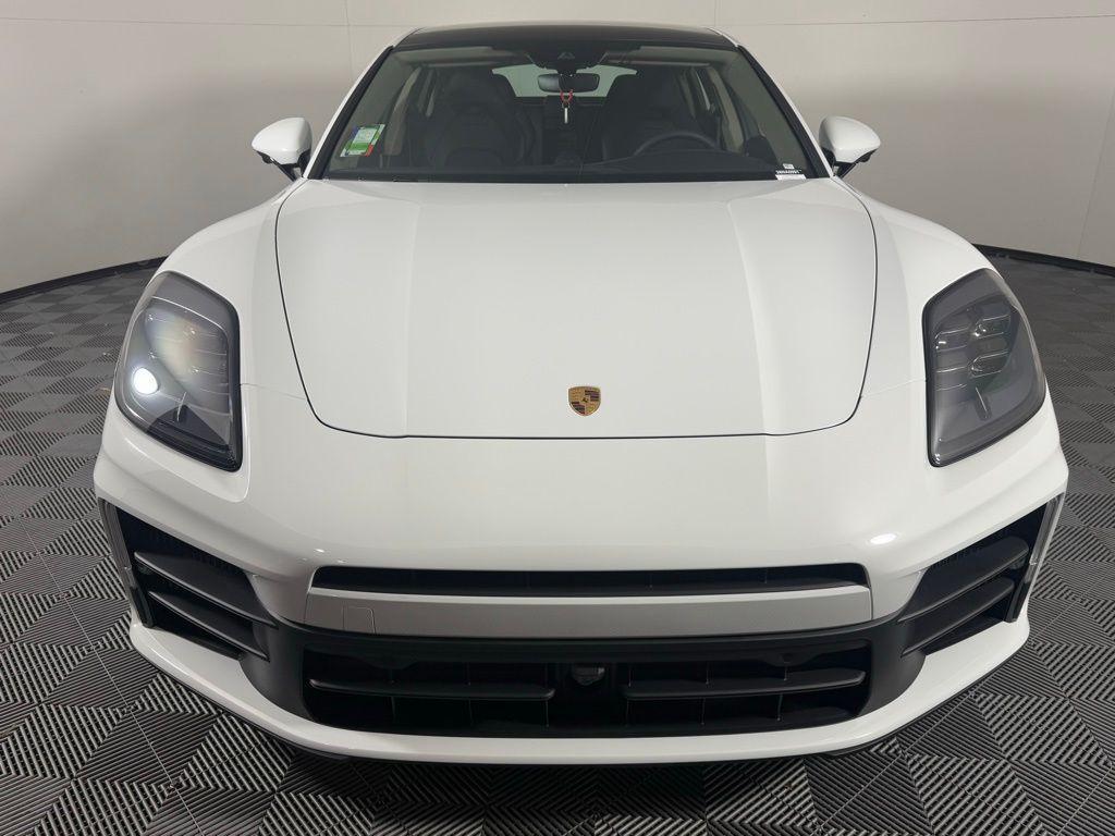 new 2026 Porsche Panamera car, priced at $141,710