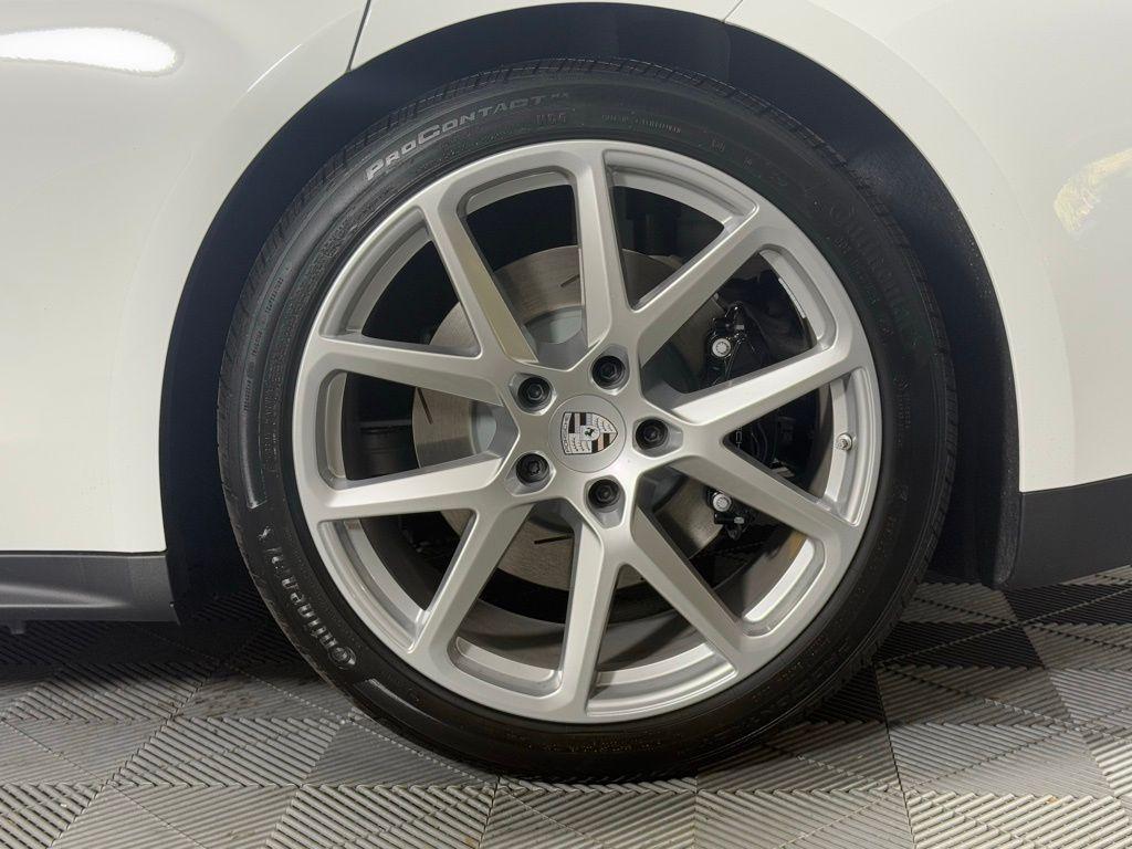 new 2026 Porsche Panamera car, priced at $141,710