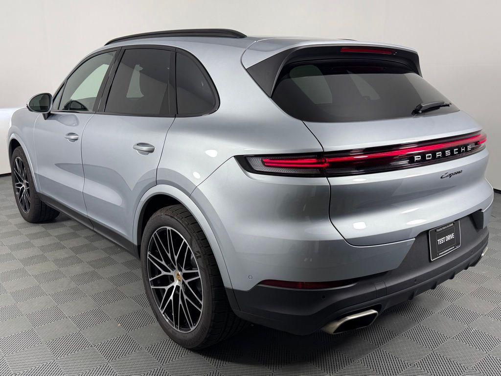 used 2025 Porsche Cayenne car, priced at $91,995