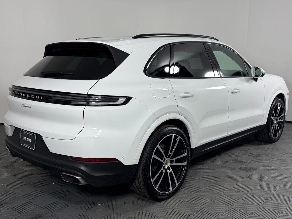 used 2025 Porsche Cayenne car, priced at $89,495