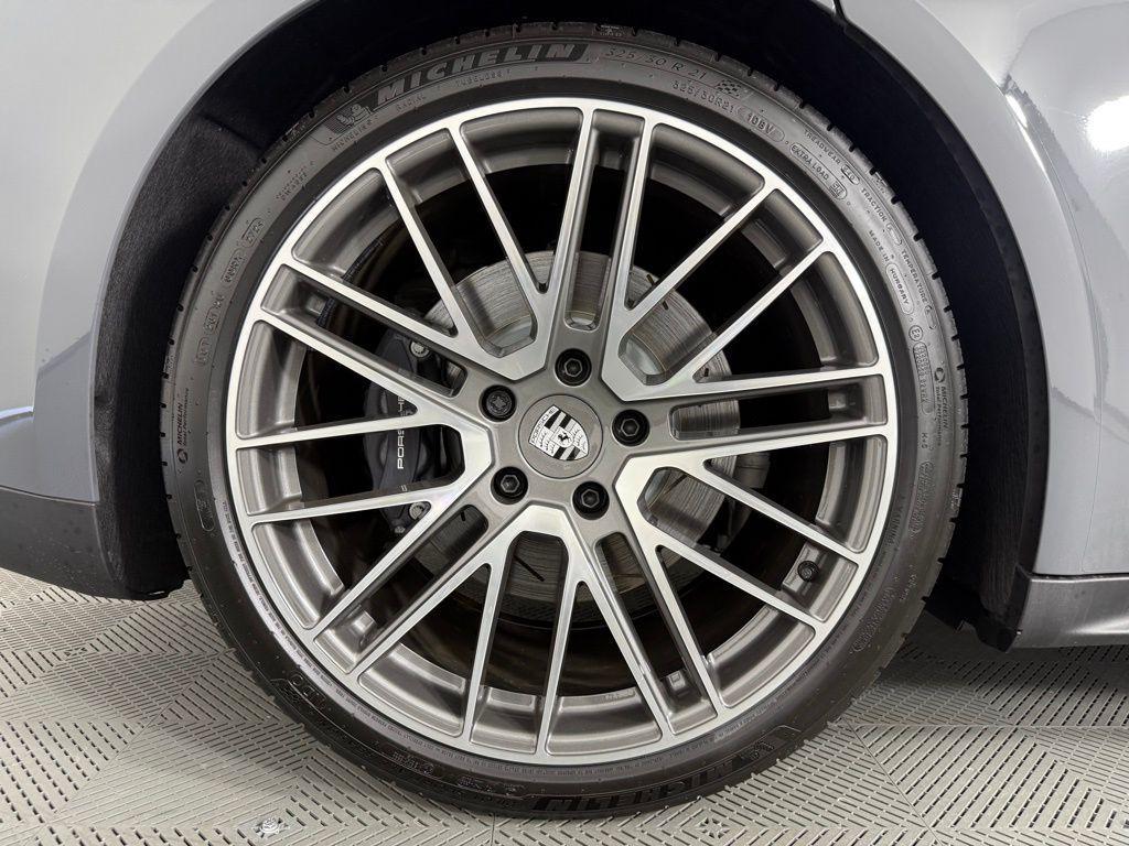 new 2025 Porsche Panamera e-Hybrid car, priced at $136,445