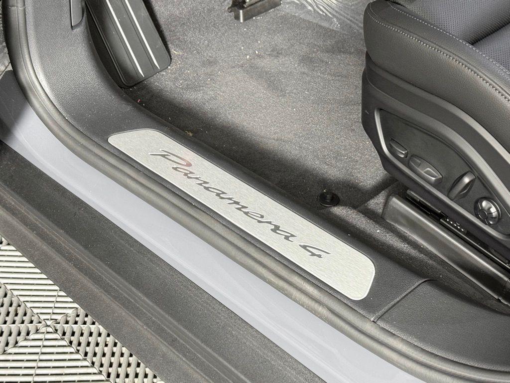 new 2025 Porsche Panamera e-Hybrid car, priced at $136,445