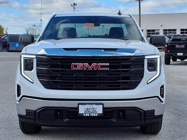 new 2025 GMC Sierra 1500 car, priced at $39,185