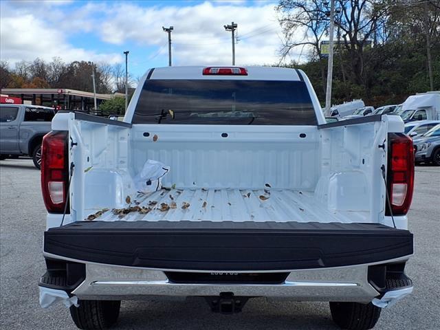 new 2025 GMC Sierra 1500 car, priced at $39,185