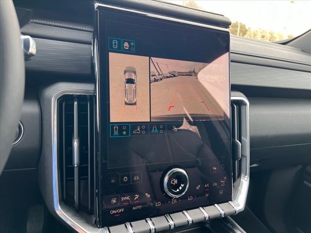 new 2025 GMC Acadia car, priced at $45,528