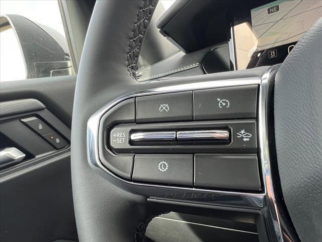 new 2025 GMC Acadia car, priced at $45,528