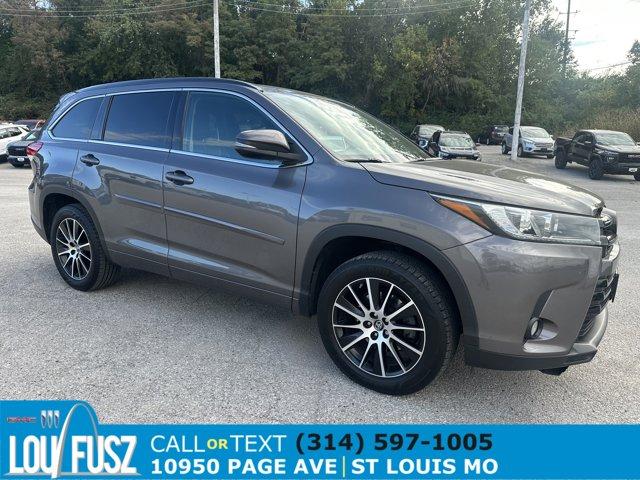 used 2017 Toyota Highlander car, priced at $15,916