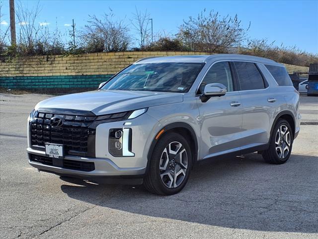 used 2023 Hyundai Palisade car, priced at $39,099