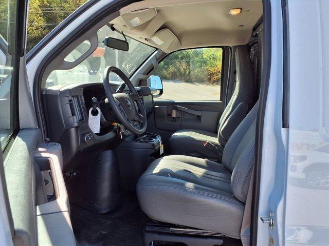 new 2025 GMC Savana 2500 car, priced at $54,703