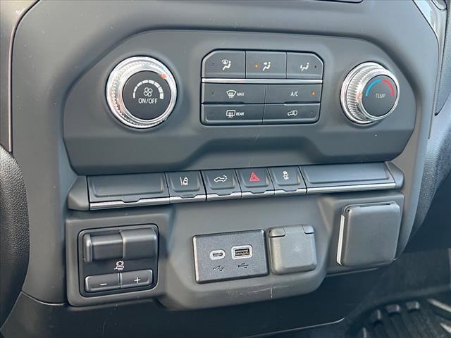 new 2025 GMC Sierra 3500 car, priced at $52,235