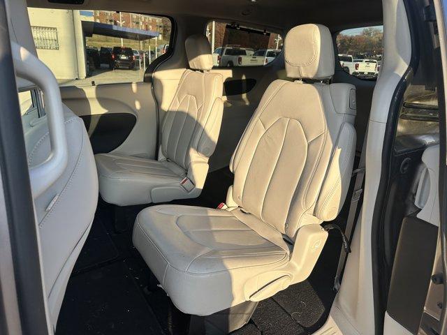 used 2017 Chrysler Pacifica car, priced at $15,990